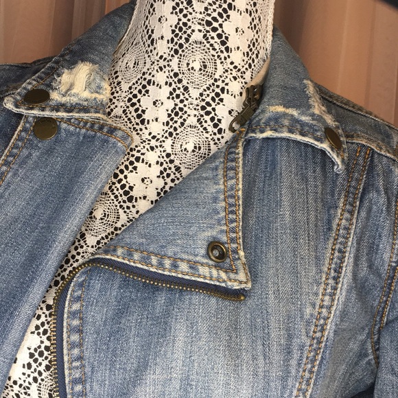 BILLABONG Jean Jacket - Picture 2 of 8